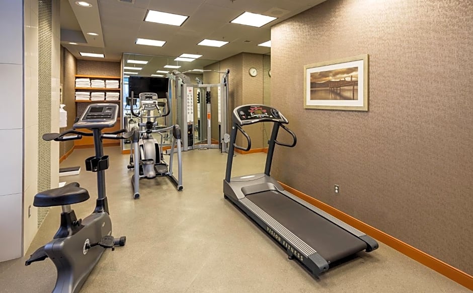 Holiday Inn Express Vancouver-Metrotown (Burnaby) By IHG