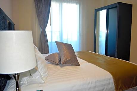 Deluxe Double or Twin Room with Balcony
