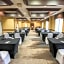 MCM Elegante Hotel & Suites
