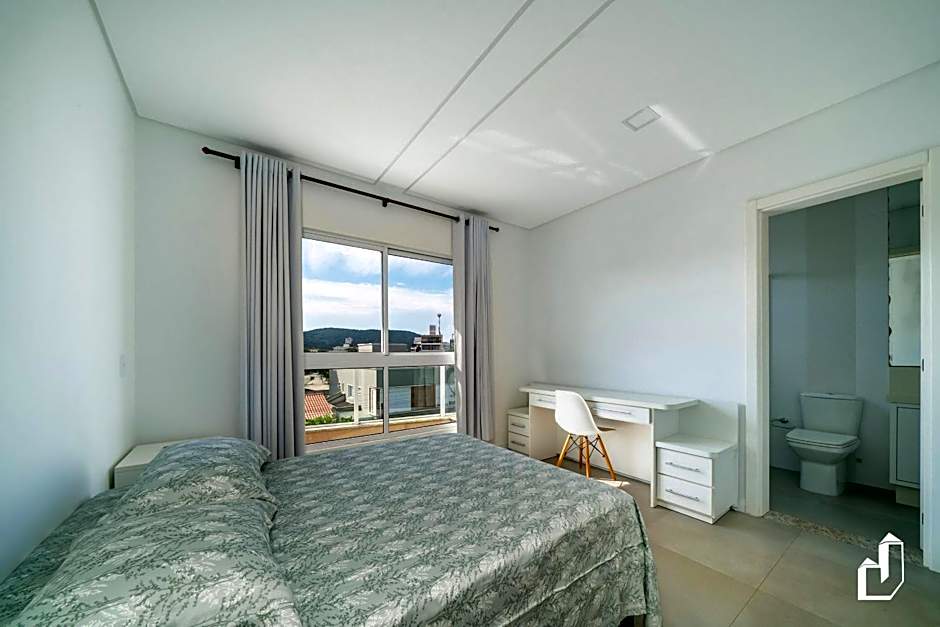 Cobertura Duplex com 03 suítes