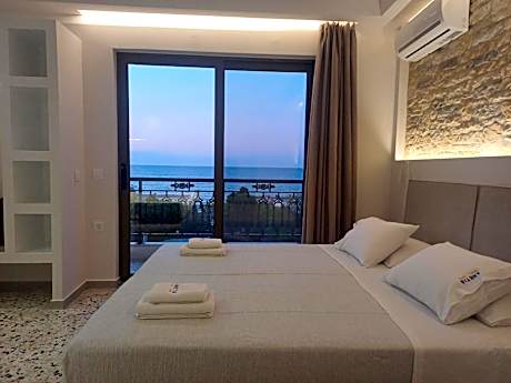 Deluxe Double or Twin Room with Sea View