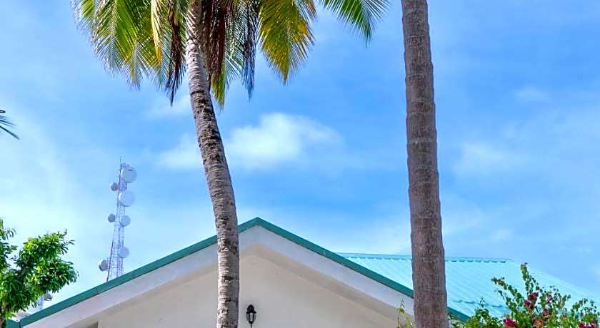 Vaali Maldives Island Escapes & Dive