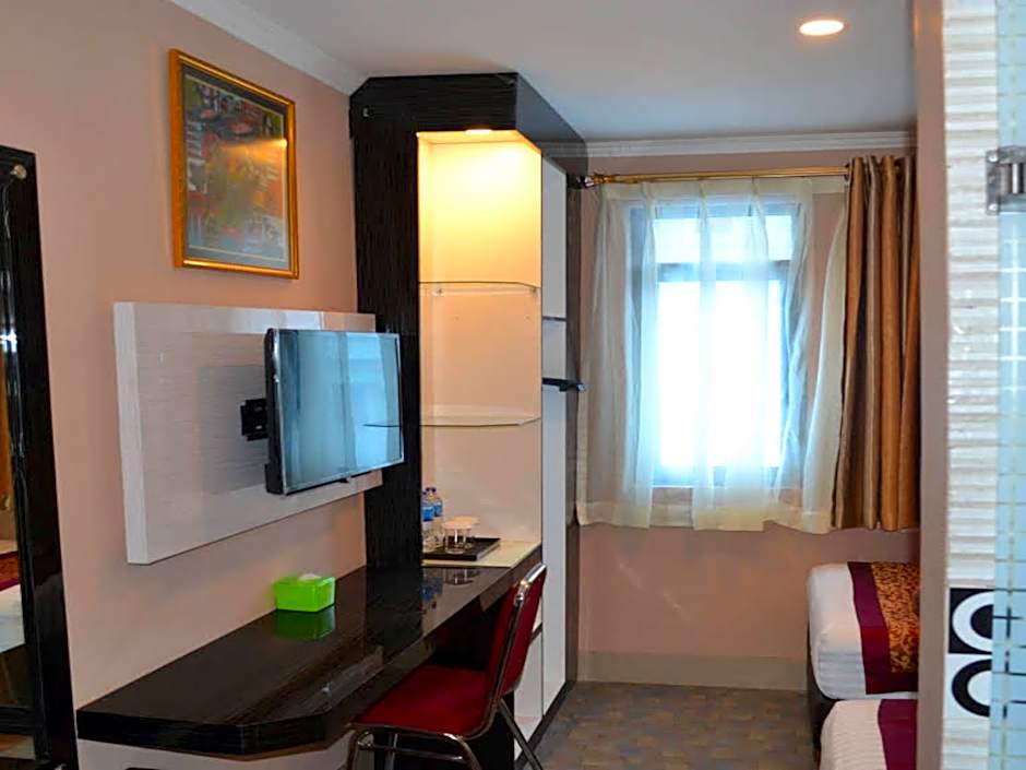 Puncak Budget Hotel