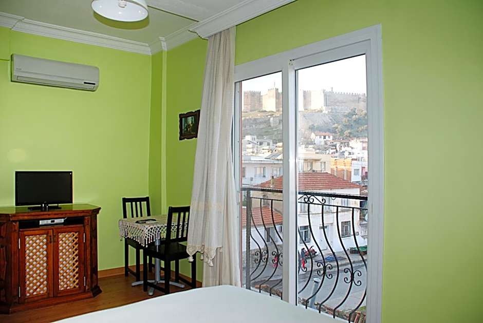 Nazar Hotel