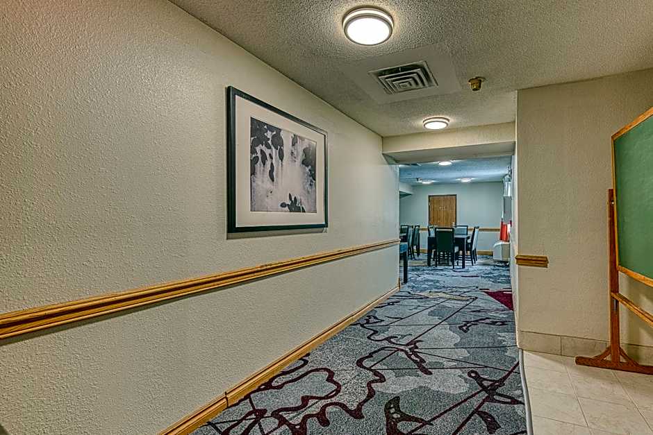 American Inn & suites