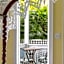 Classic King Balcony at the James House
