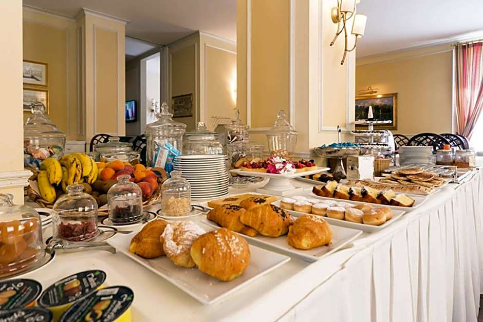 The Regency Hotel-NEW