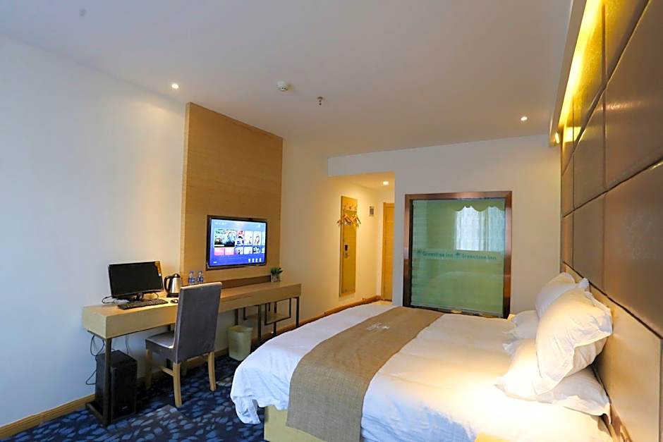 GreenTree Inn Xi'an Xincheng District Raily Station Wukou Metro Station Hotel