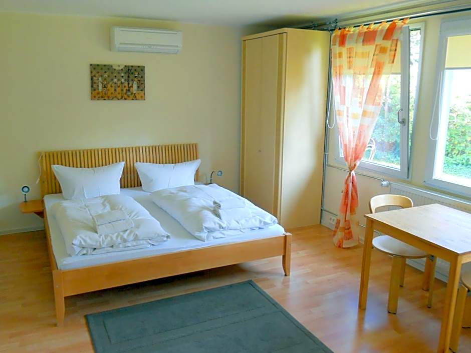 Quartier SansSouci Hostel