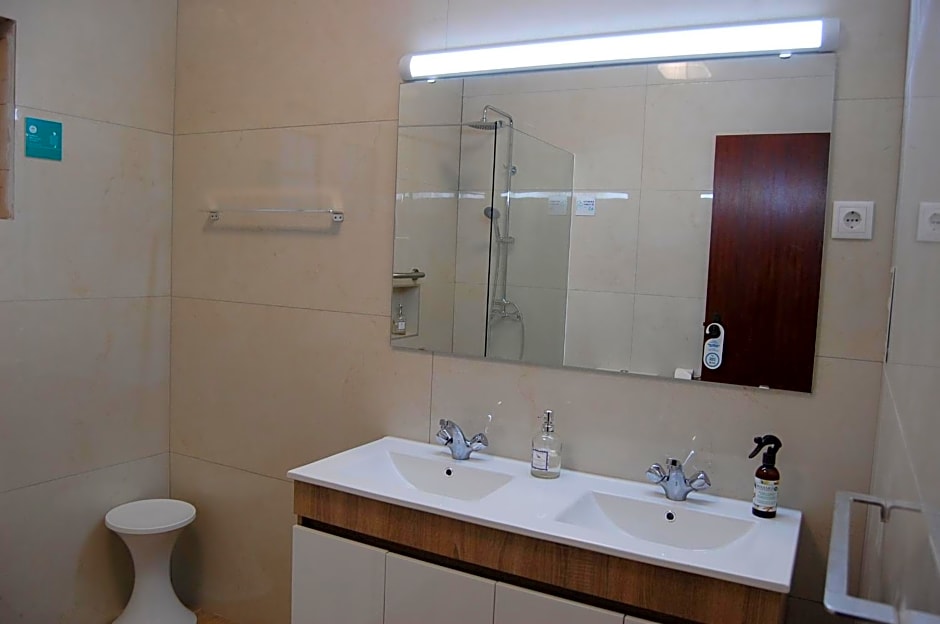 AmendoeirasHouse-SustainableLiving