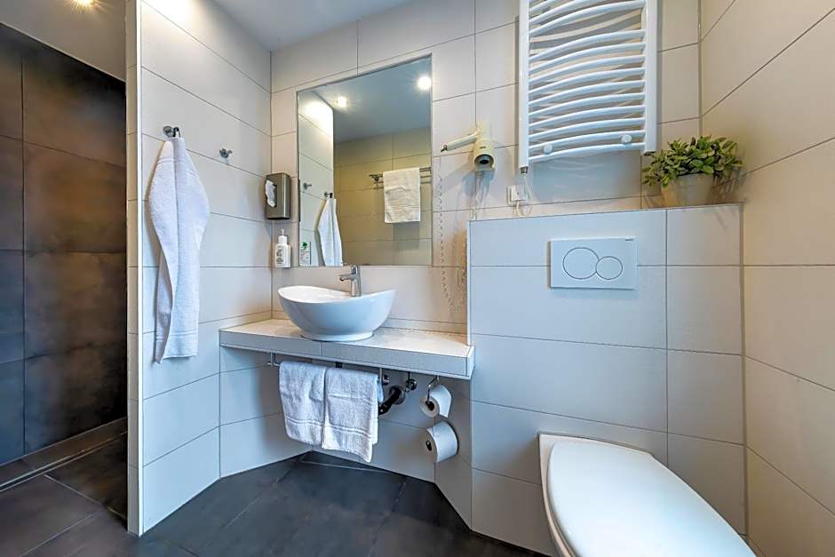 AKZENT Hotel Restaurant Roter Ochse Rhens bei Koblenz