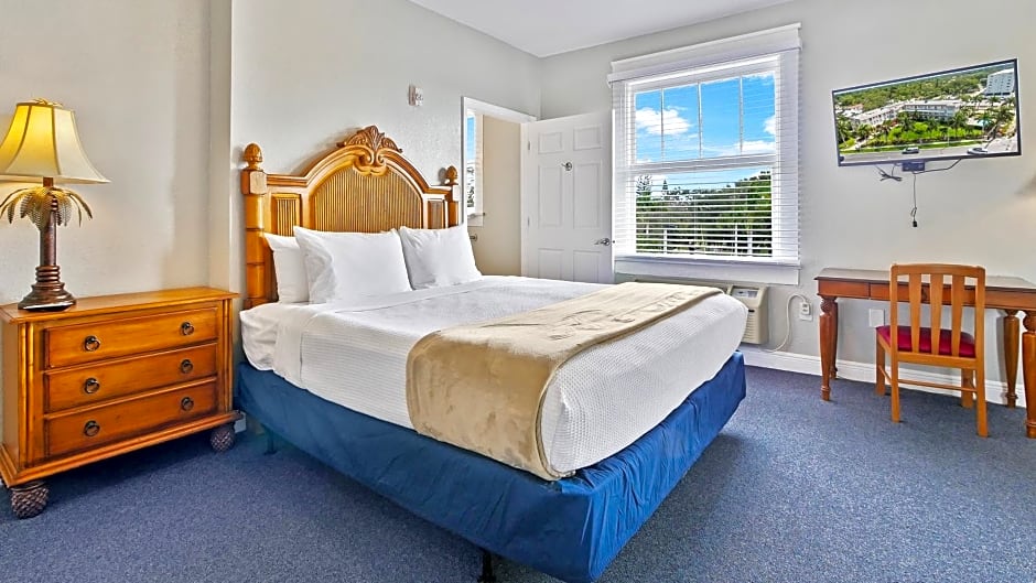 Crystal Bay Historic Hotel