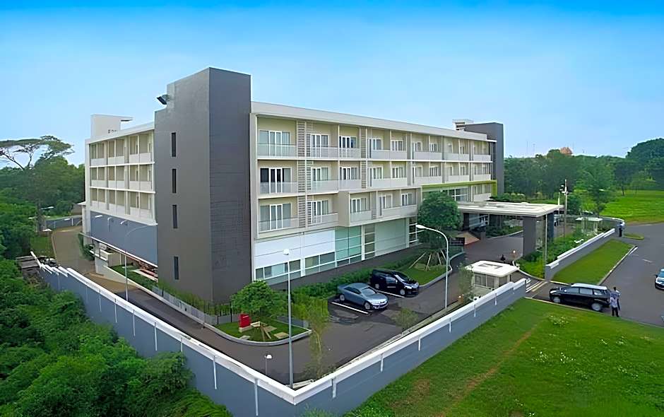TreePark Hotel Karawang