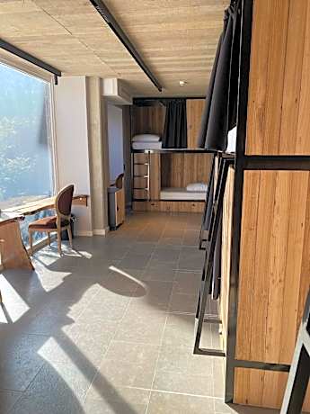 Bed in 12-Bed Mixed Dormitory Room