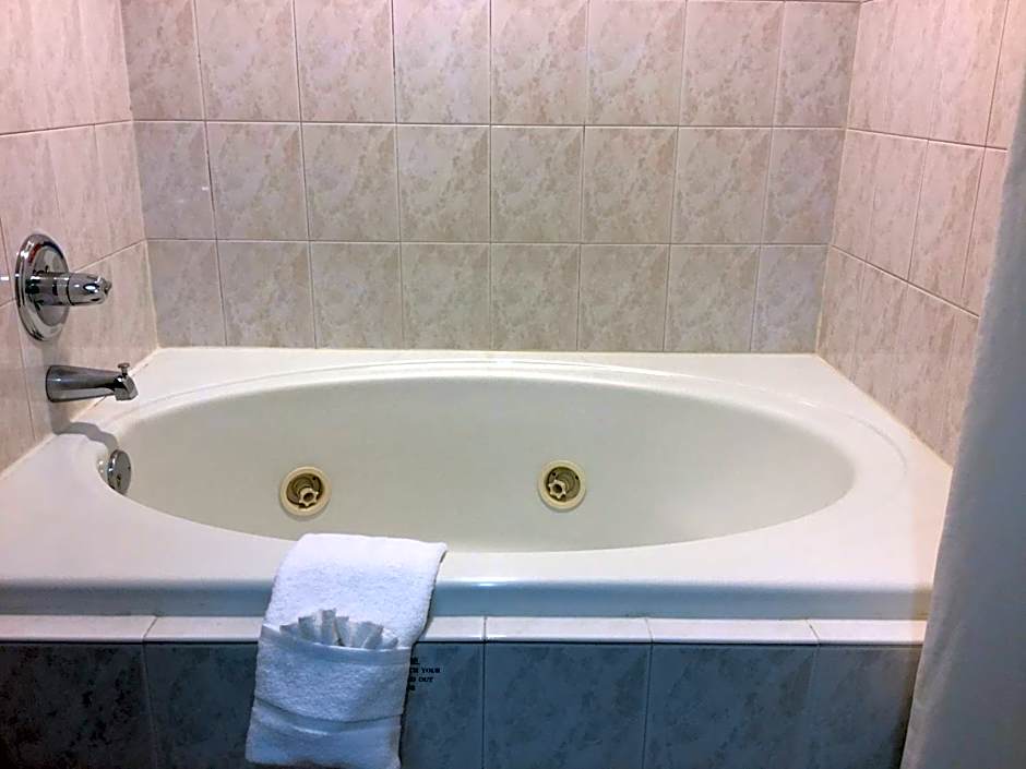 Americas Best Value Inn and Suites Saint Charles