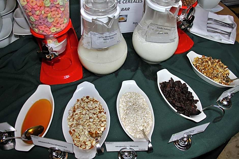 Radisson Colon 2,000 Hotel & Casino