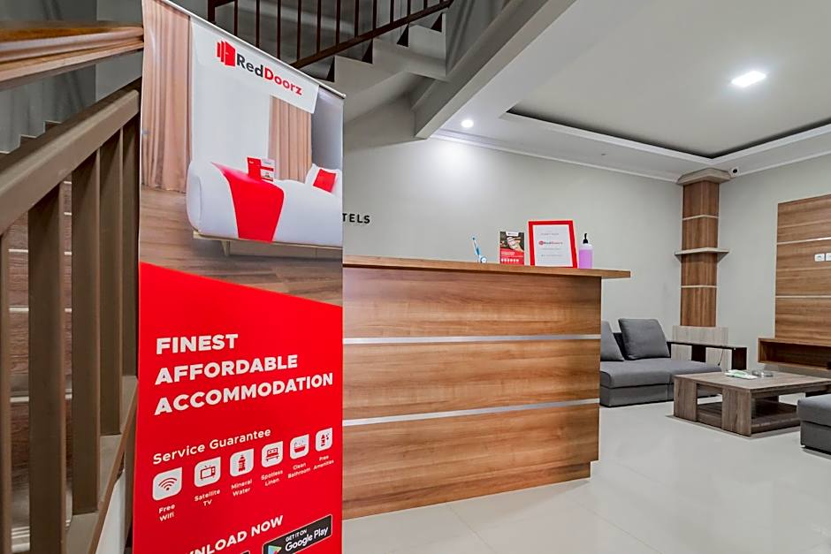 RedDoorz Syariah @ Boemi Guesthouse Tasikmalaya