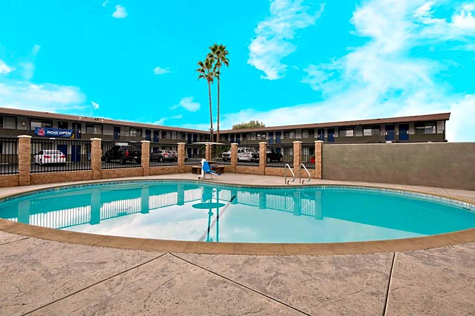 Studio 6 Suites San Bernardino, CA