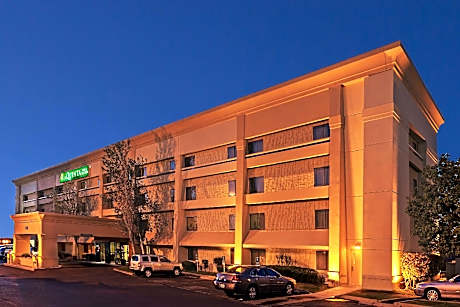 La Quinta Inn & Suites by Wyndham El Paso Bartlett