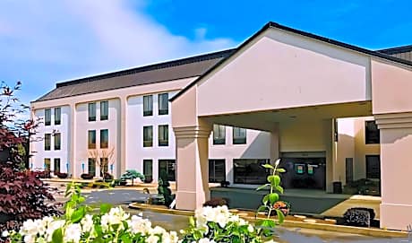 Comfort Inn, Erie - Near Presque Isle