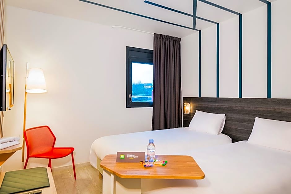 ibis Styles Rouen Val De Reuil