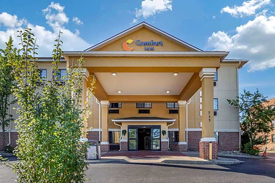 Photo 1 of 50 of Comfort Inn Downtown - University Area