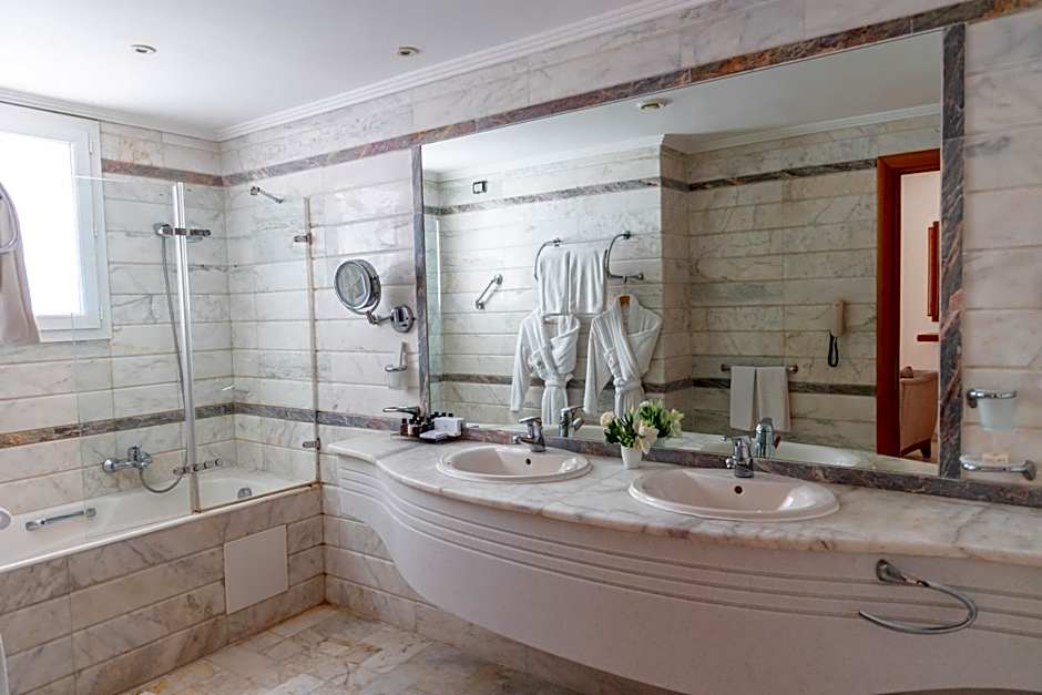 Tunis Grand Hotel
