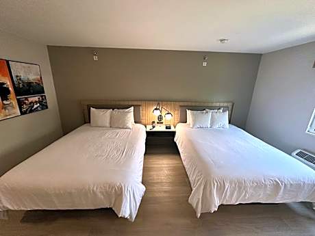 Double Room  with Two Queen Beds