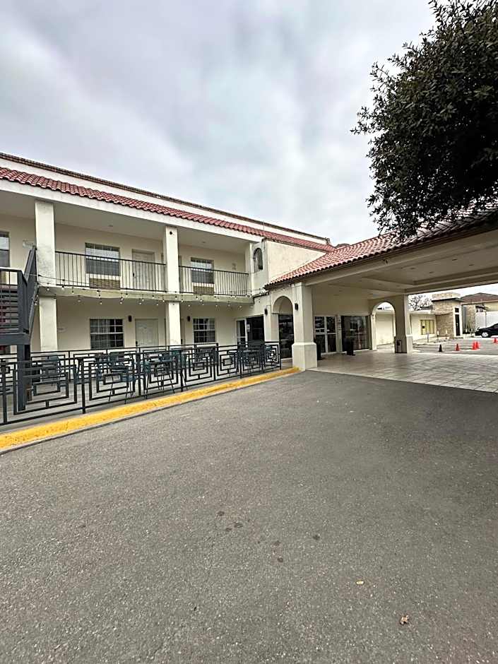 Hotel Quinta San Carlos Inn