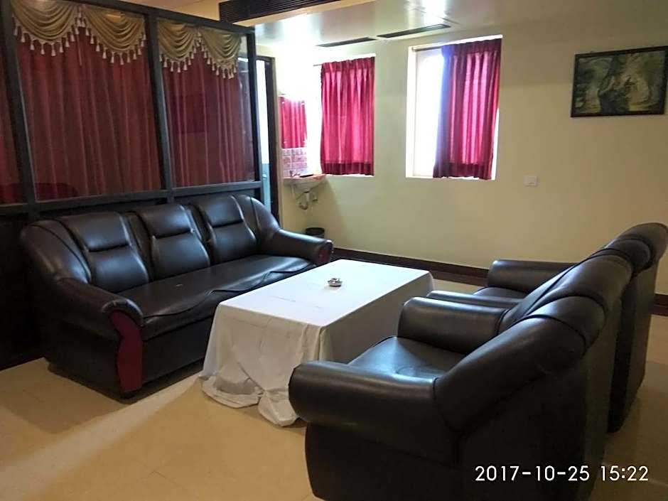 Aakash Residency Madurai