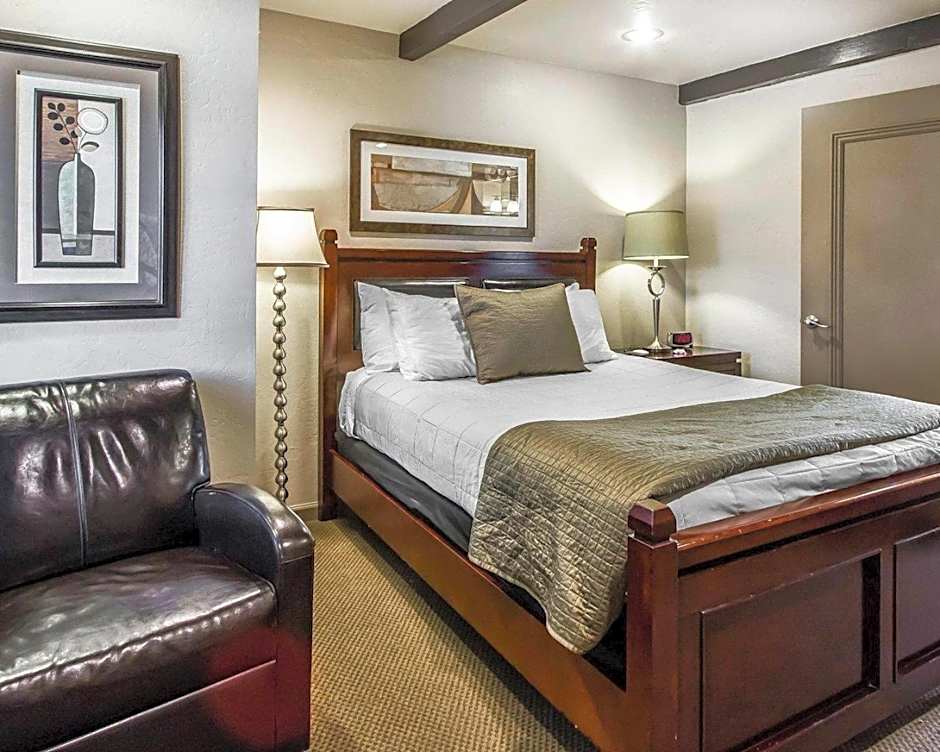 Rodeway Inn & Suites Williams Downtowner-Rte 66