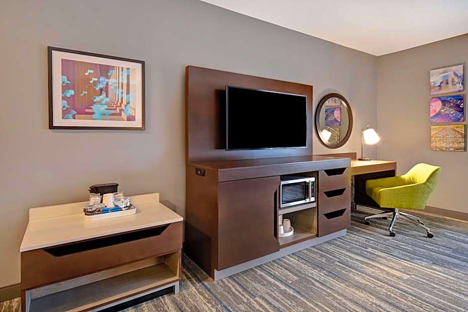 Hampton Inn By Hilton Pleasant View, TN