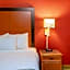 La Quinta Inn & Suites by Wyndham Sea Tac Seattle Airport