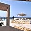 Kavos Hotel & Suites