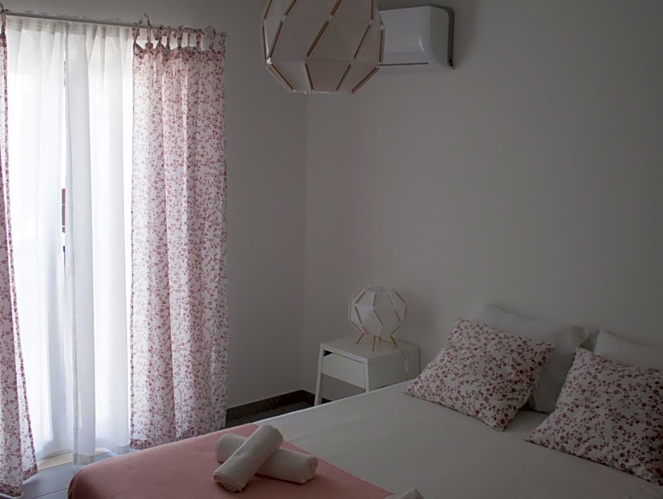 ALMAS ROOMS