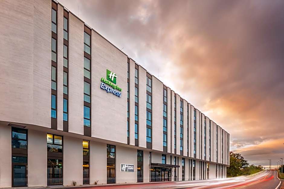 Photo 1 of 45 of Holiday Inn Express Erlangen By IHG