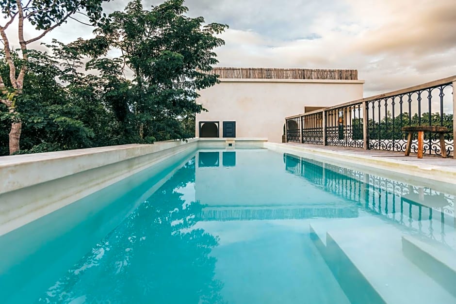 Yum Kaax Boutique Villa