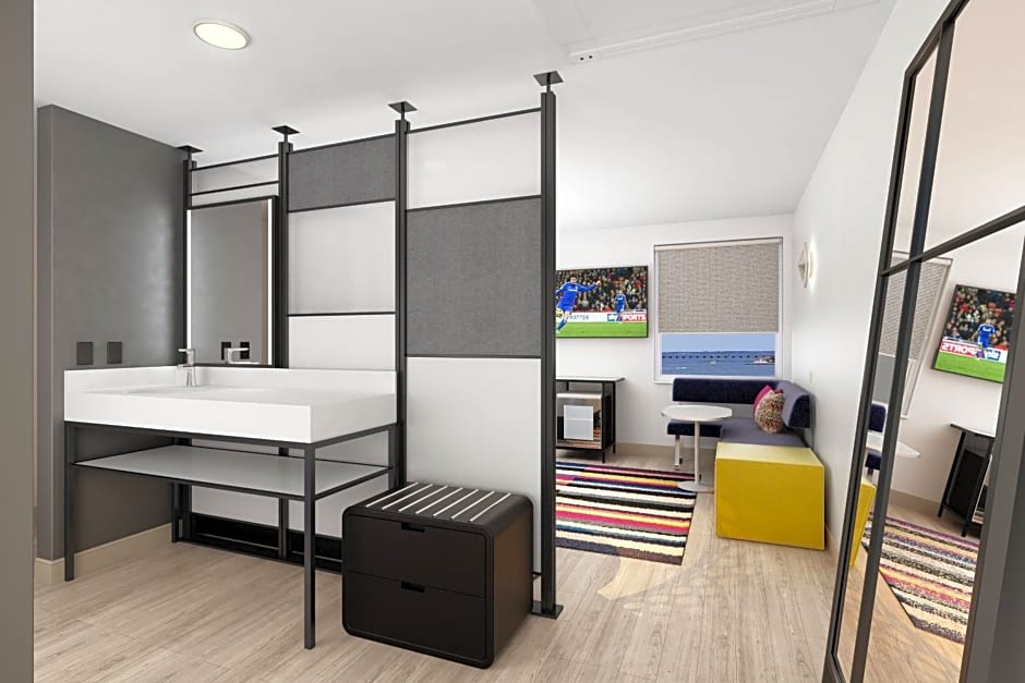Aloft Wilmington at Coastline Center