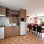Park & Suites Village Aix-Le Rousset