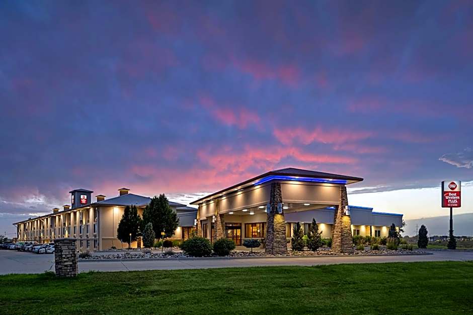Best Western Plus Mid Nebraska Inn & Suites