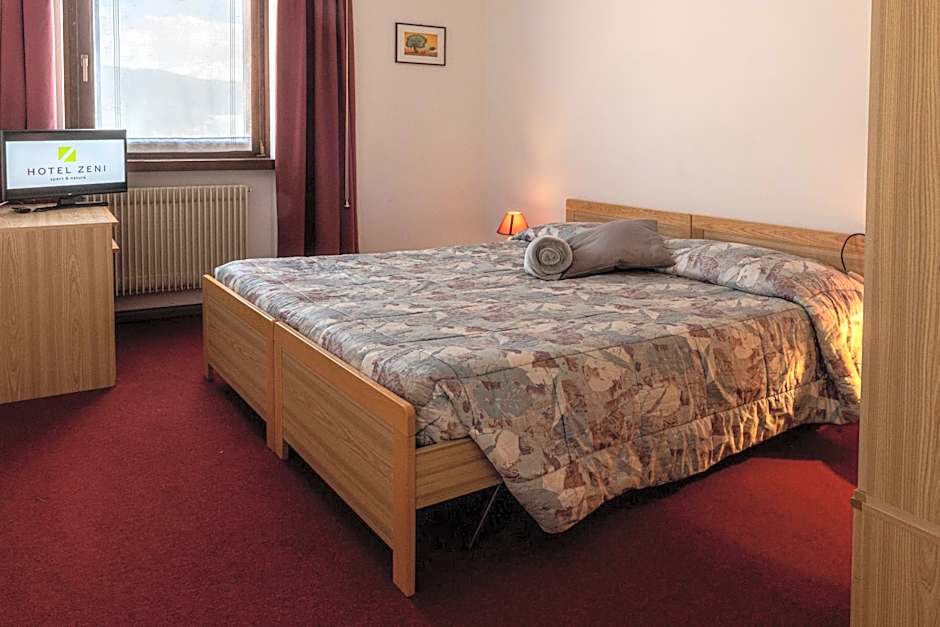 Hotel Zeni