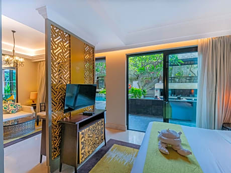 Premier Room with Pool Access