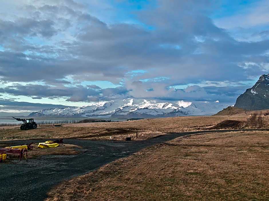 Skyrhusid Guesthouse