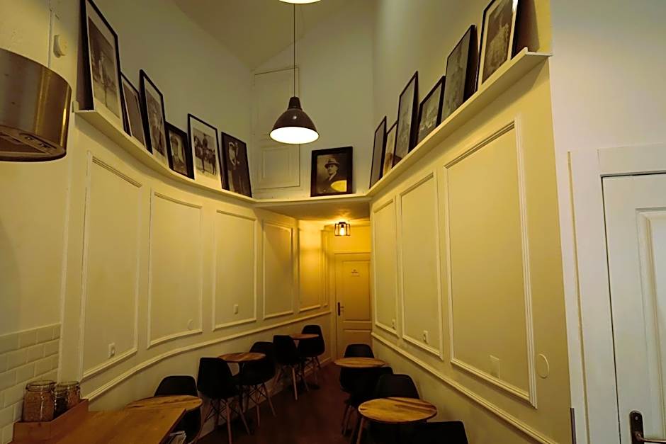 Sintra1012 Boutique Guesthouse