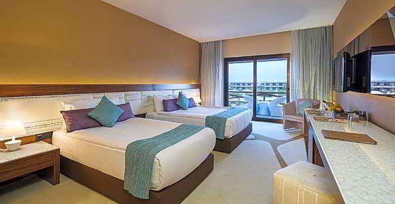 Noahs Ark Deluxe Hotel Spa