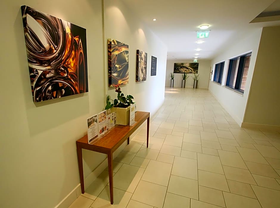 Crowne Plaza Reading East By IHG