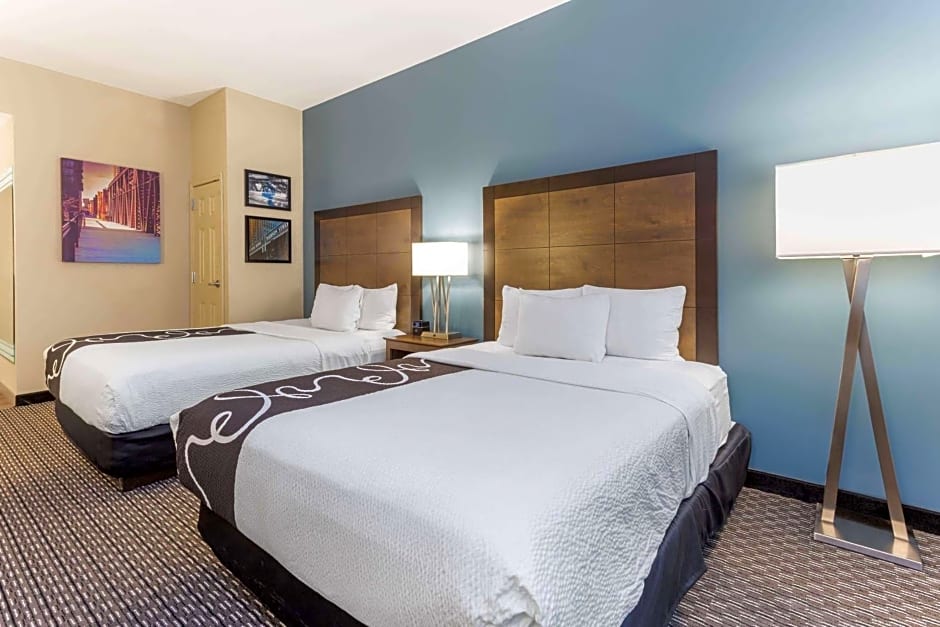 La Quinta Inn & Suites by Wyndham Chicago Downtown