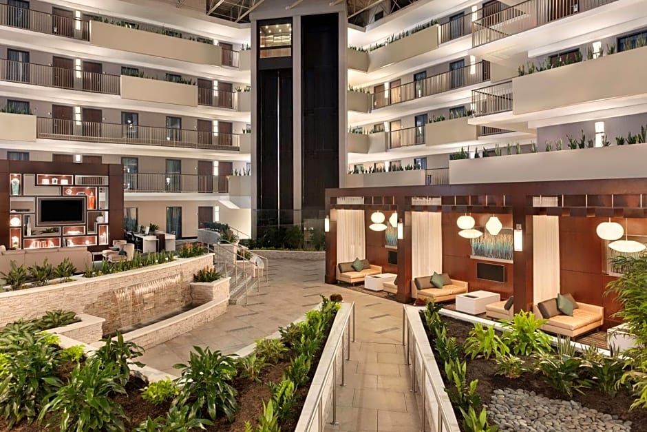 Embassy Suites By Hilton Hotel Atlanta-Airport