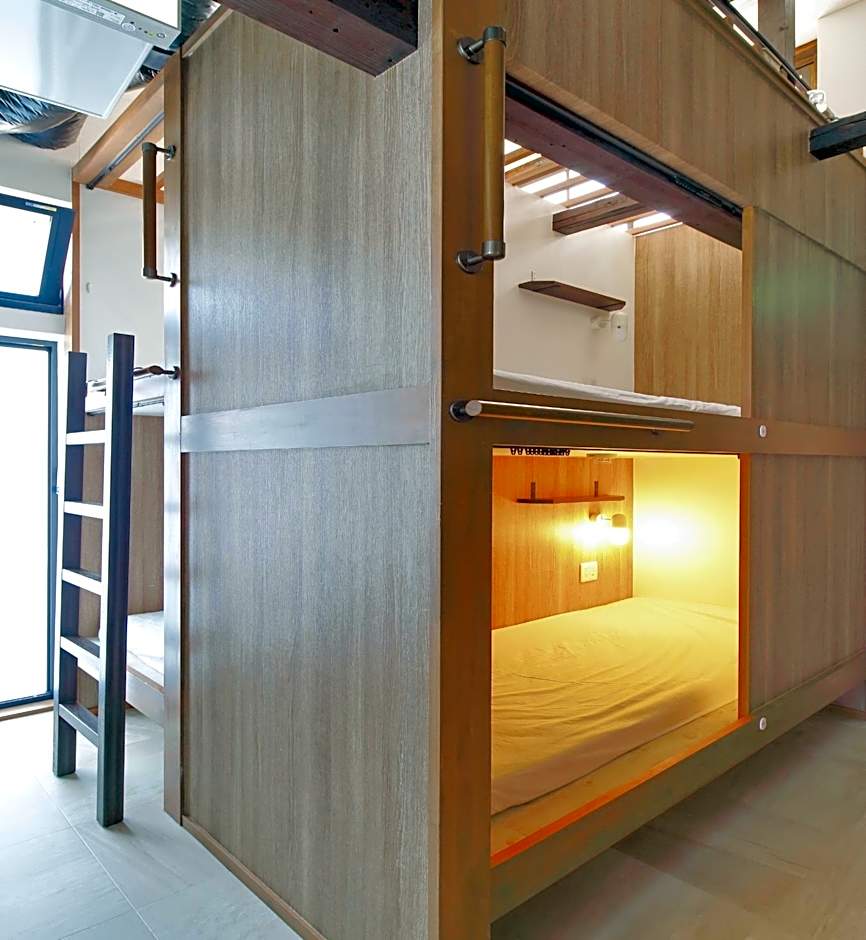 Hostel Kura