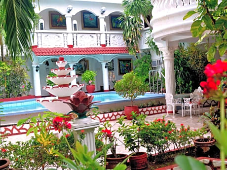 White Castle Hotel and Resort